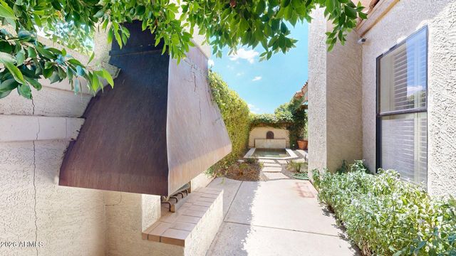 8100 E CAMELBACK Road 39, Scottsdale, AZ 85251