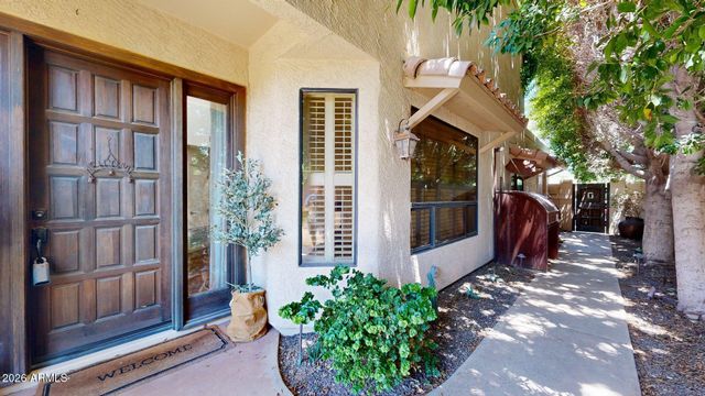 8100 E CAMELBACK Road 39, Scottsdale, AZ 85251