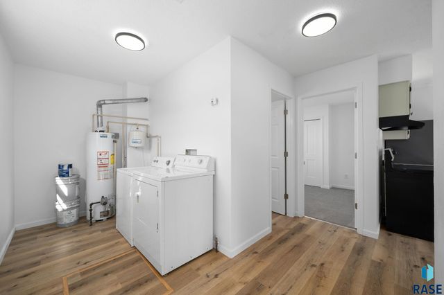 635 N Nesmith Ave Avenue, Sioux Falls, SD 57103