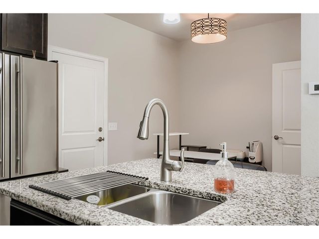15476 W 64th Loop B, Arvada, CO 80007
