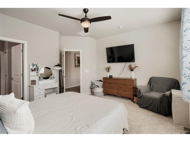 15476 W 64th Loop B, Arvada, CO 80007