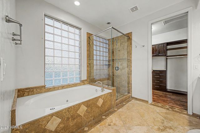 1254 E JOAN D ARC Avenue, Phoenix, AZ 85022