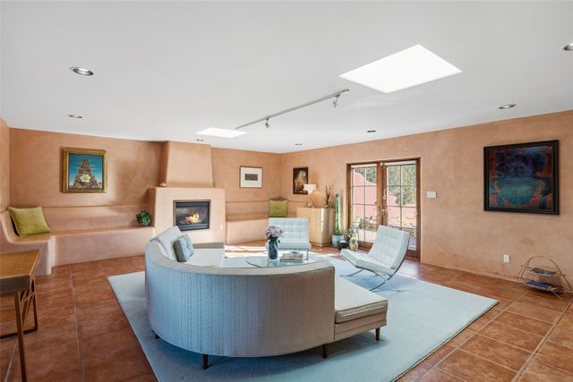 1893 Conejo Drive, Santa Fe, NM 87505