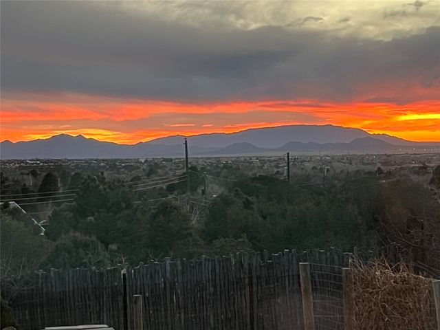 1893 Conejo Drive, Santa Fe, NM 87505