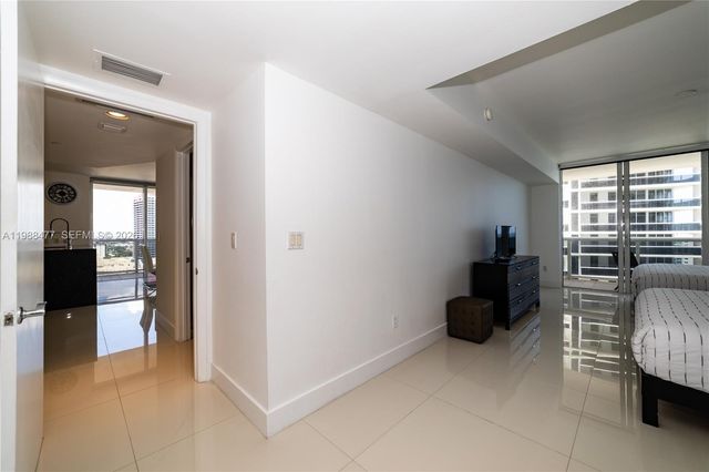 1830 S Ocean Dr 1808, Hallandale Beach, FL 33009