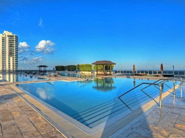 1830 S Ocean Dr 1808, Hallandale Beach, FL 33009