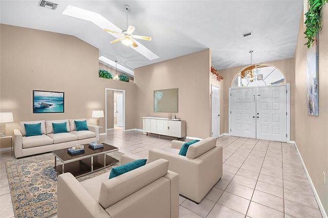 714 CHARLOTTE AVENUE, Tarpon Springs, FL 34689