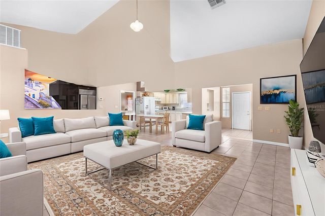 714 CHARLOTTE AVENUE, Tarpon Springs, FL 34689