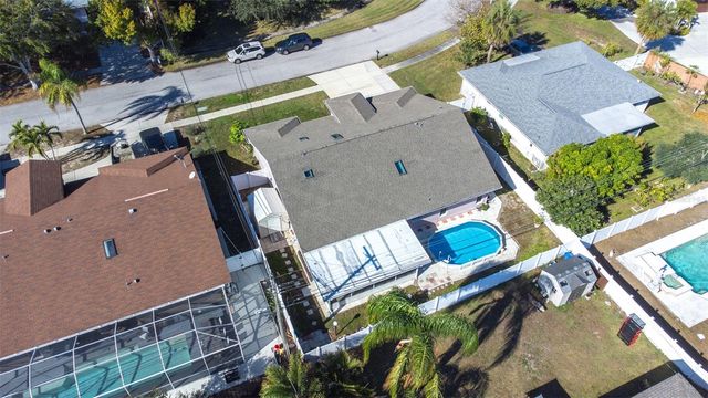 714 CHARLOTTE AVENUE, Tarpon Springs, FL 34689