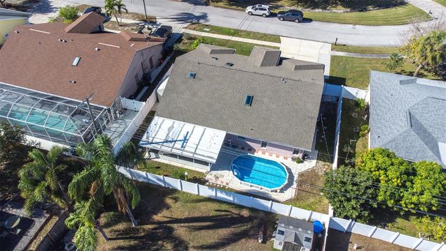 714 CHARLOTTE AVENUE, Tarpon Springs, FL 34689