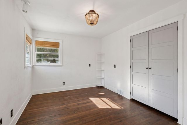 7429 Clinton Avenue, Richfield, MN 55423