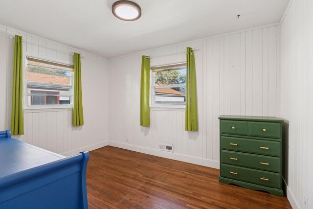 7429 Clinton Avenue, Richfield, MN 55423