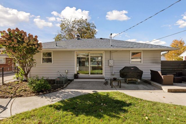 7429 Clinton Avenue, Richfield, MN 55423