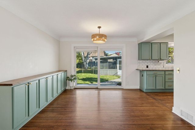 7429 Clinton Avenue, Richfield, MN 55423