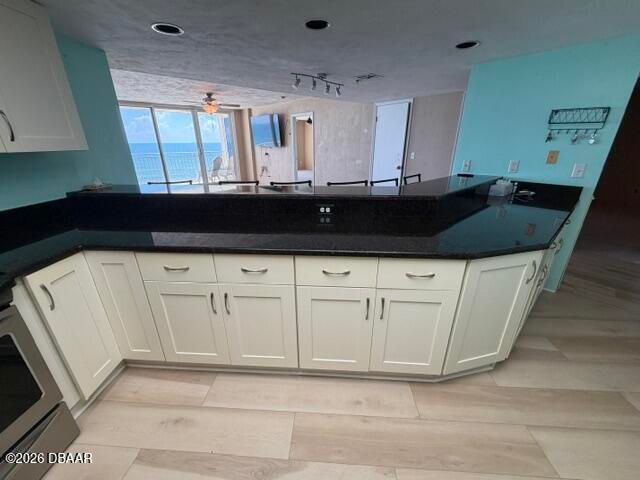 2545 S Atlantic Ave Apt 803, Daytona Beach Shores, FL 32118