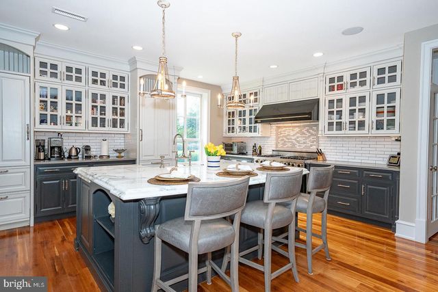 1122 BRYNLAWN RD, Villanova, PA 19085
