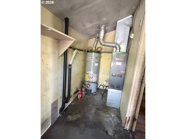 8707 N WOOLSEY Ave, Portland, OR 97203