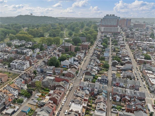 315 45th Street, Lawrenceville, PA 15206