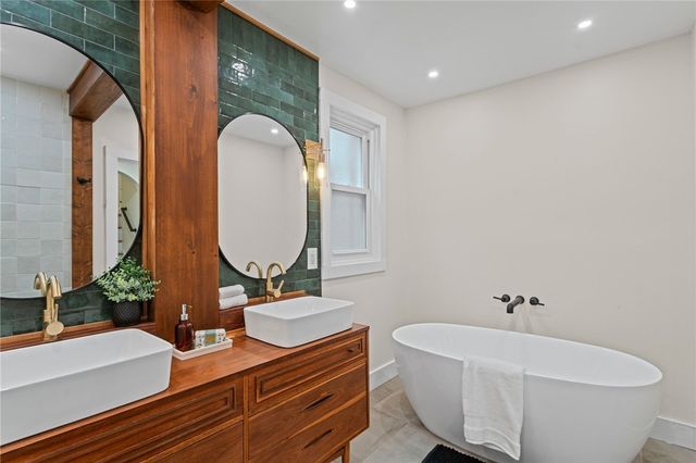 315 45th Street, Lawrenceville, PA 15206