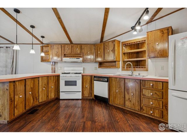 221 W 57th St 90A, Loveland, CO 80538