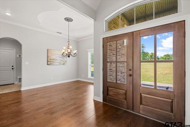 19623 Dove Ridge Dr., Lindale, TX 75771