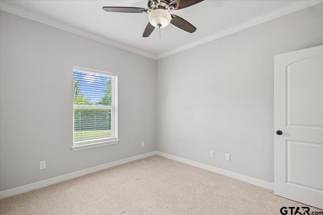 19623 Dove Ridge Dr., Lindale, TX 75771