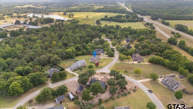 19623 Dove Ridge Dr., Lindale, TX 75771