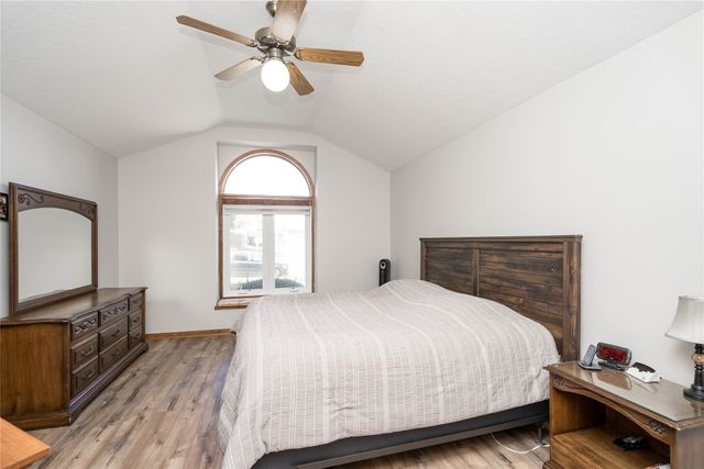 5408 Cody Drive, West Des Moines, IA 50266
