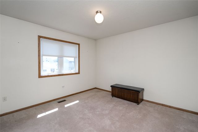 5408 Cody Drive, West Des Moines, IA 50266