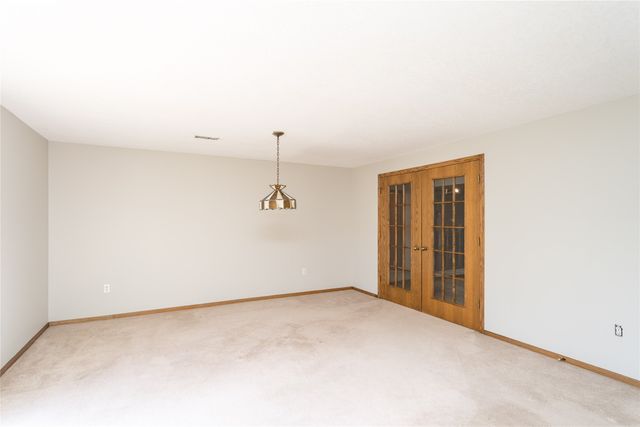 5408 Cody Drive, West Des Moines, IA 50266
