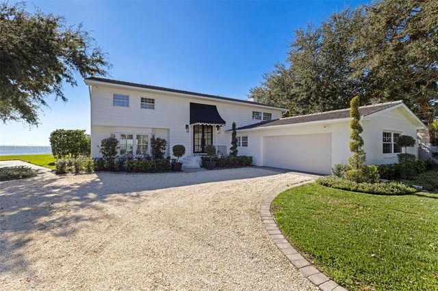 218 COLONY POINT ROAD S, St Petersburg, FL 33705