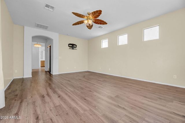 7604 N 87TH Drive, Glendale, AZ 85305