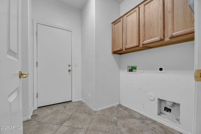 7604 N 87TH Drive, Glendale, AZ 85305