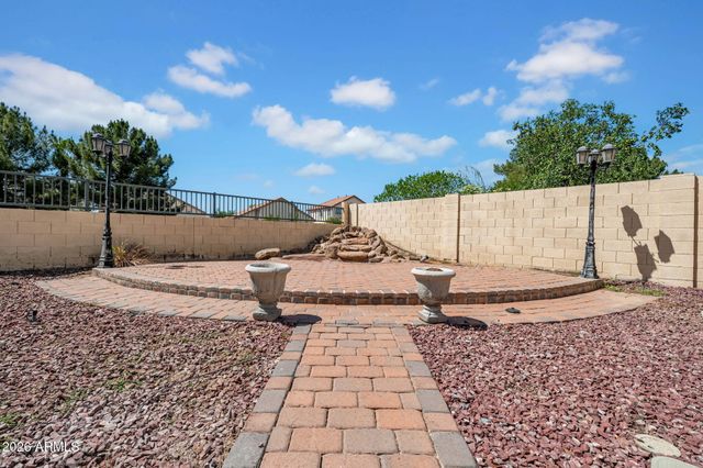 7604 N 87TH Drive, Glendale, AZ 85305