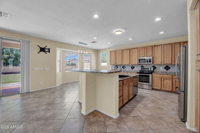 7604 N 87TH Drive, Glendale, AZ 85305
