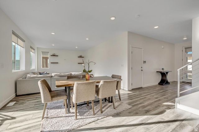 717 W WYNWOOD DR, Murray, UT 84123
