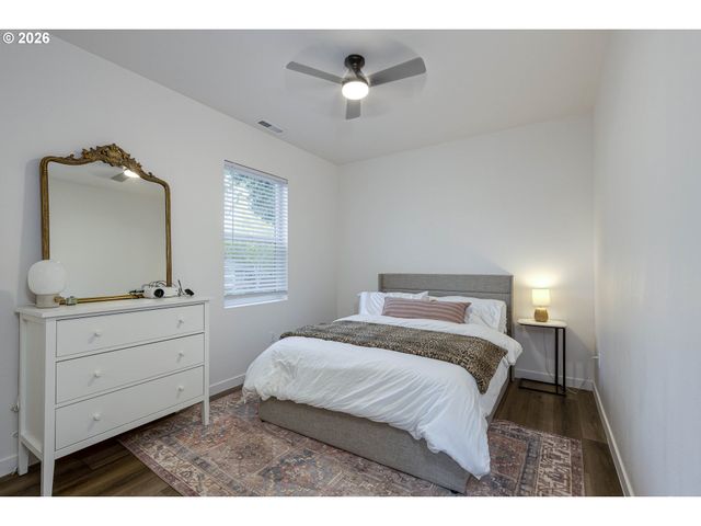 4805 Se INA Ave, Milwaukie, OR 97267