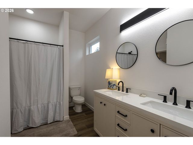 4805 Se INA Ave, Milwaukie, OR 97267