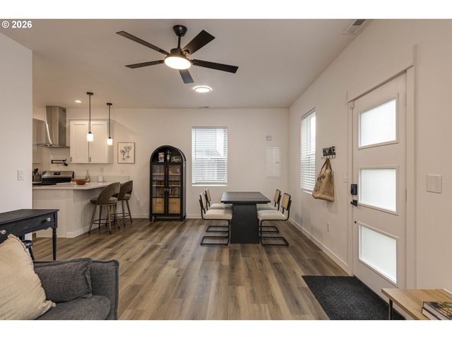 4805 Se INA Ave, Milwaukie, OR 97267