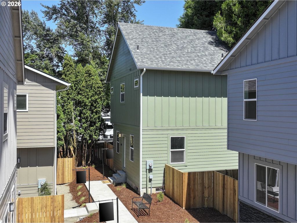 4805 Se INA Ave, Milwaukie, OR 97267