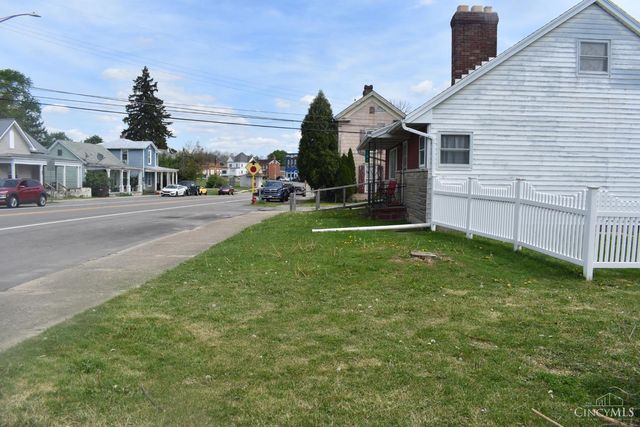 86 N South Street, New Vienna, OH 45159