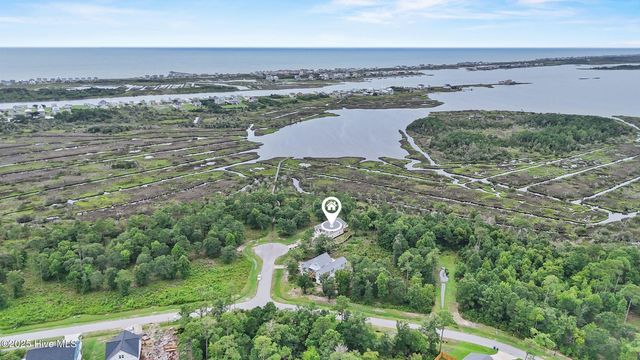 402 Harrison Court, Sneads Ferry, NC 28460