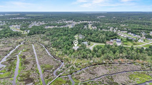 402 Harrison Court, Sneads Ferry, NC 28460