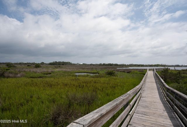 402 Harrison Court, Sneads Ferry, NC 28460