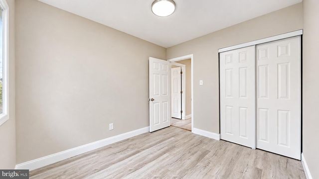 214 1ST AVE, Lindenwold, NJ 08021