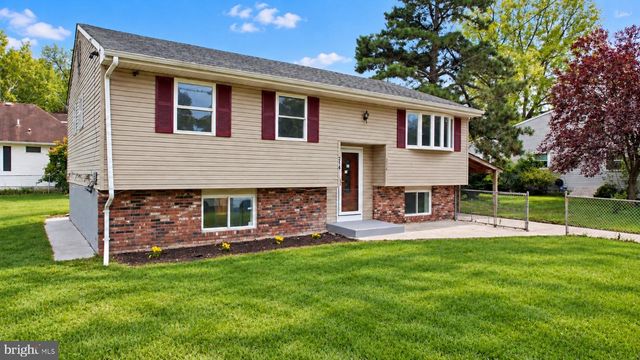 214 1ST AVE, Lindenwold, NJ 08021