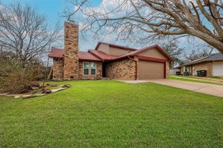 7008 Natchez Court, Fort Worth, TX 76133