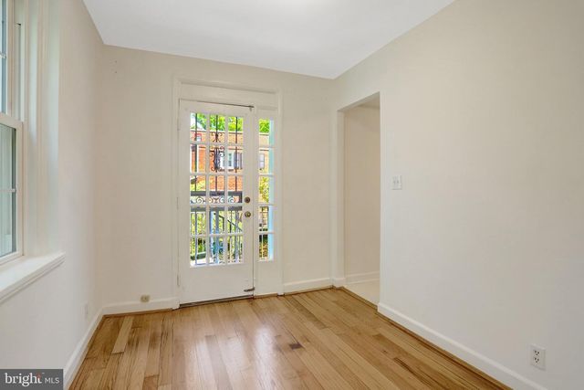 4837 27TH RD S, Arlington, VA 22206