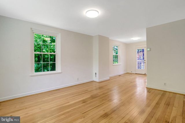 4837 27TH RD S, Arlington, VA 22206