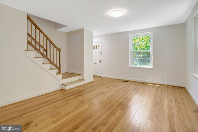 4837 27TH RD S, Arlington, VA 22206